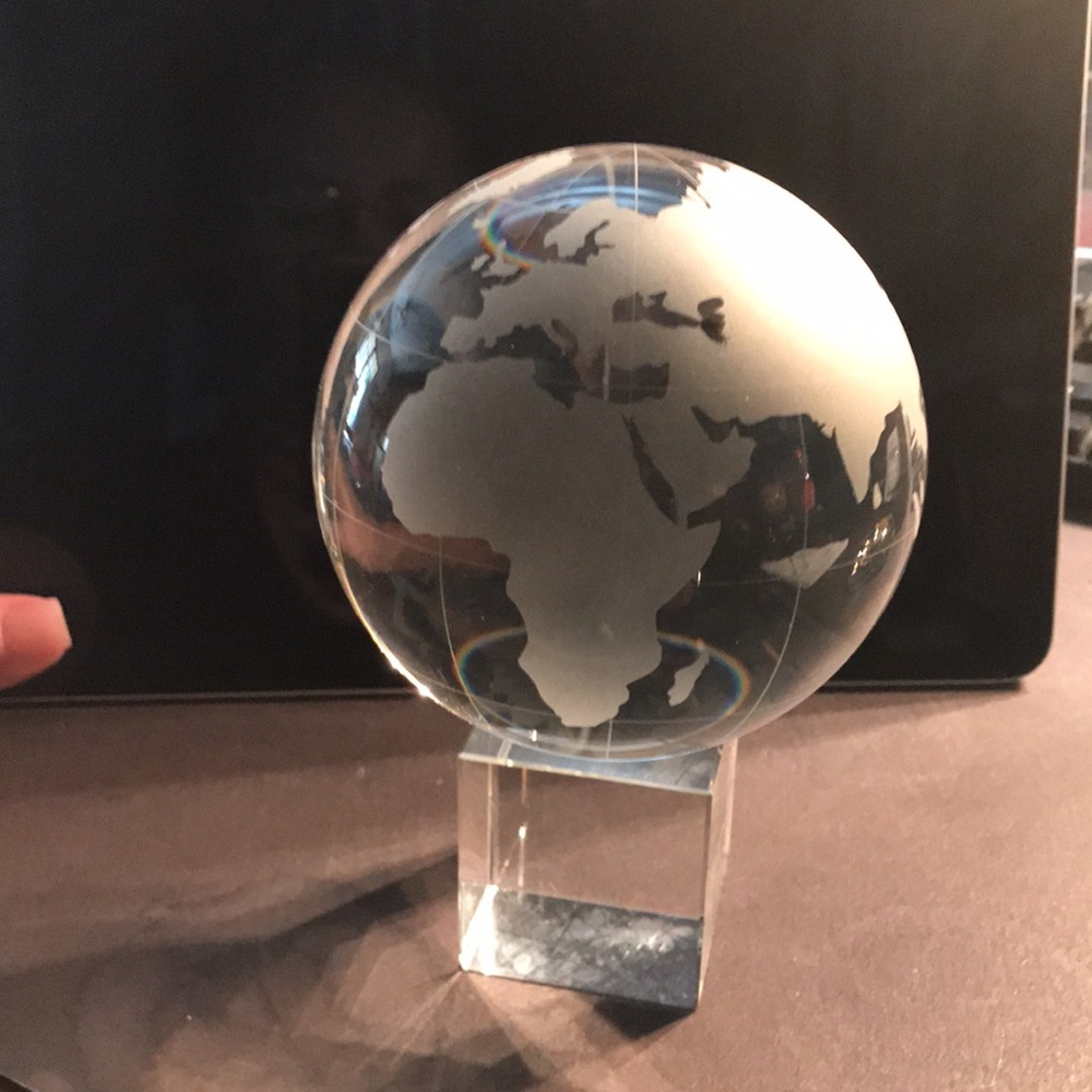 Have the World in your hands w this heavy Murano